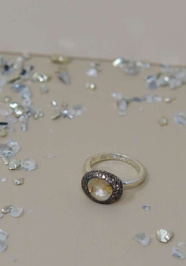 Rose & Lini ROSAMARIA SILVER “CARRIE” DIAMONDS & RUTILATED QUARTZ RING Nuova