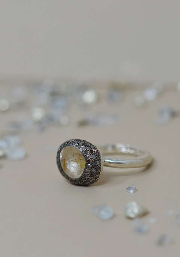 Rose & Lini ROSAMARIA SILVER “CARRIE” DIAMONDS & RUTILATED QUARTZ RING Nuova