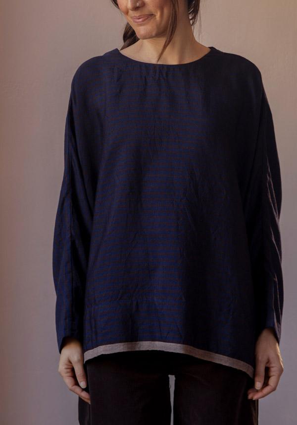 Rose & Lini AODRESS WOOL “BLOUSE 1” DARK BROWN Moda