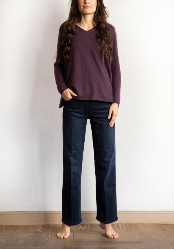 Rose & Lini MOTHER DENIM “MID RISE RAMBLER” NIGHT BLUE JEANS Only for today
