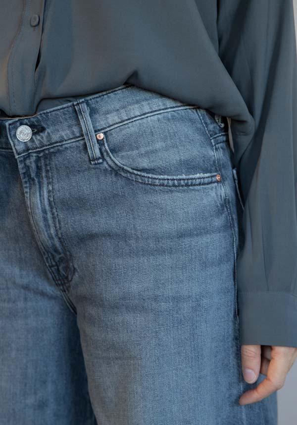 Rose & Lini MOTHER DENIM “THE SWISHER SNEAK” BLACK JEANS Sostegno trimestrale