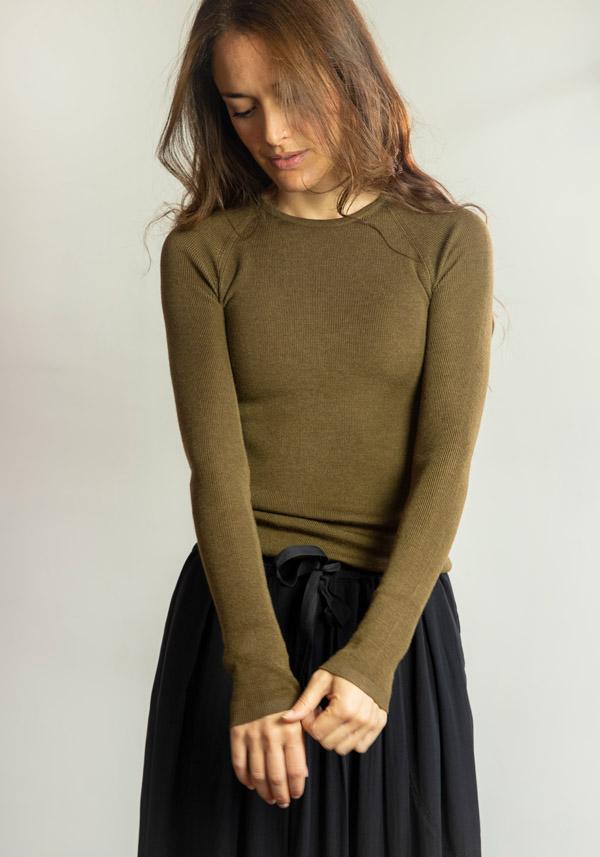 Rose & Lini MAJESTIC MERINO & SILK “COL ROND 583” SAVANE SWEATER Black Friday Prezzi