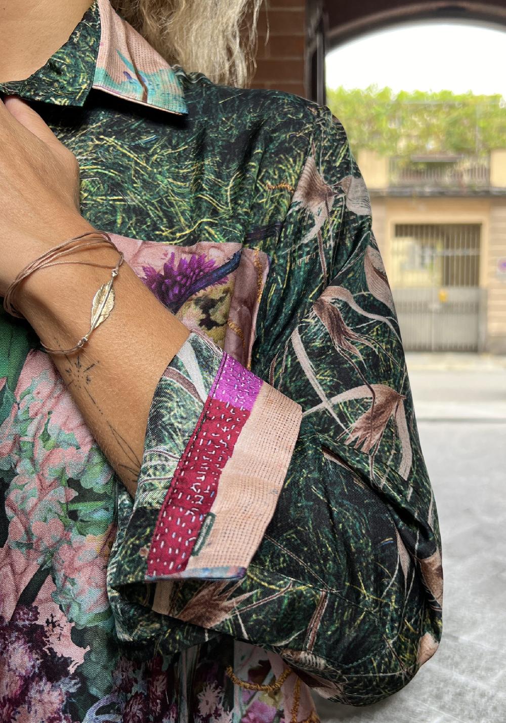 Rose & Lini BOKJA SILK GREEN PATTERNED LONG “Z DRESS” In vendita
