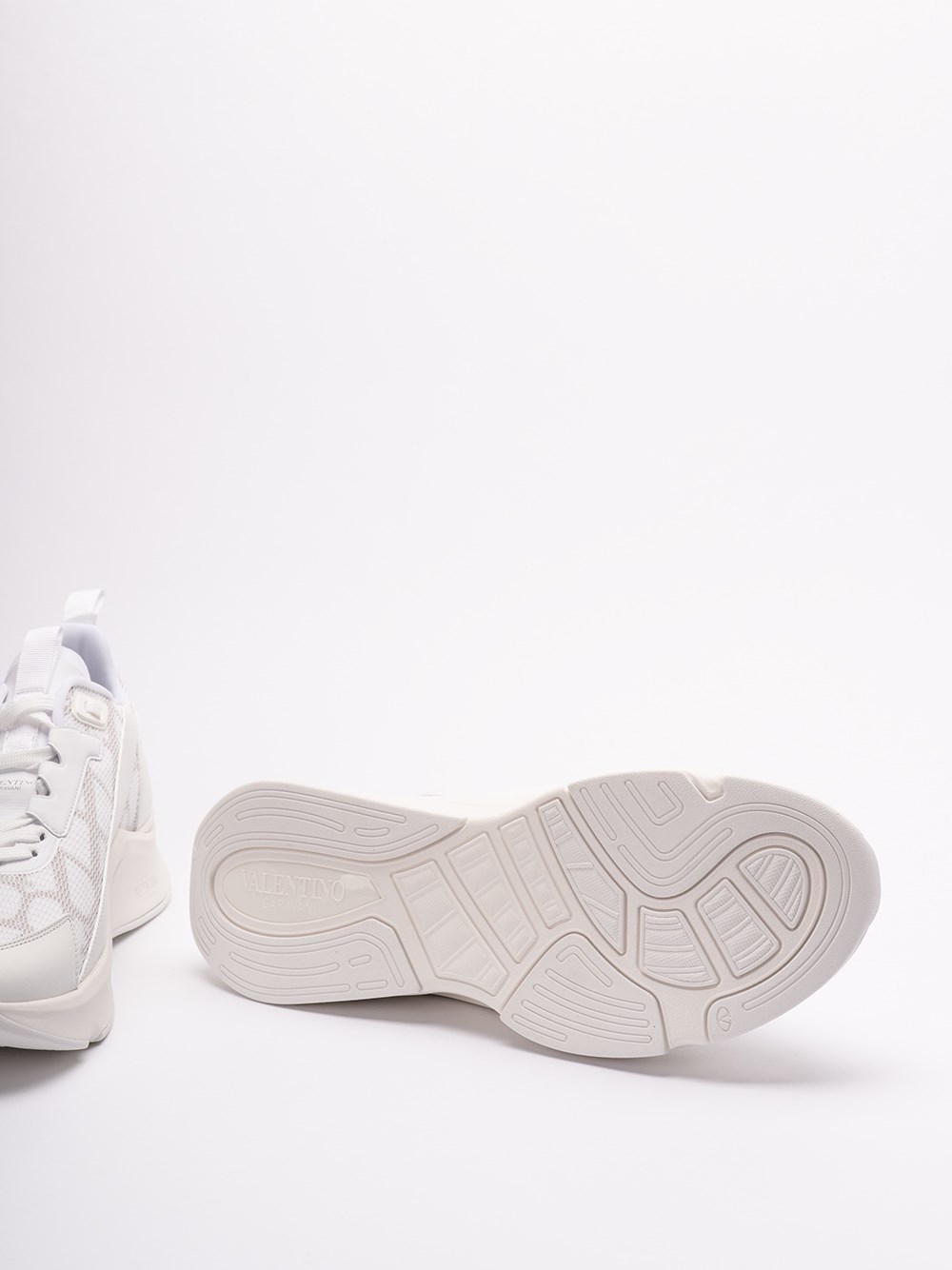 Valentino garavani `True Act` Sneakers Sottocosto