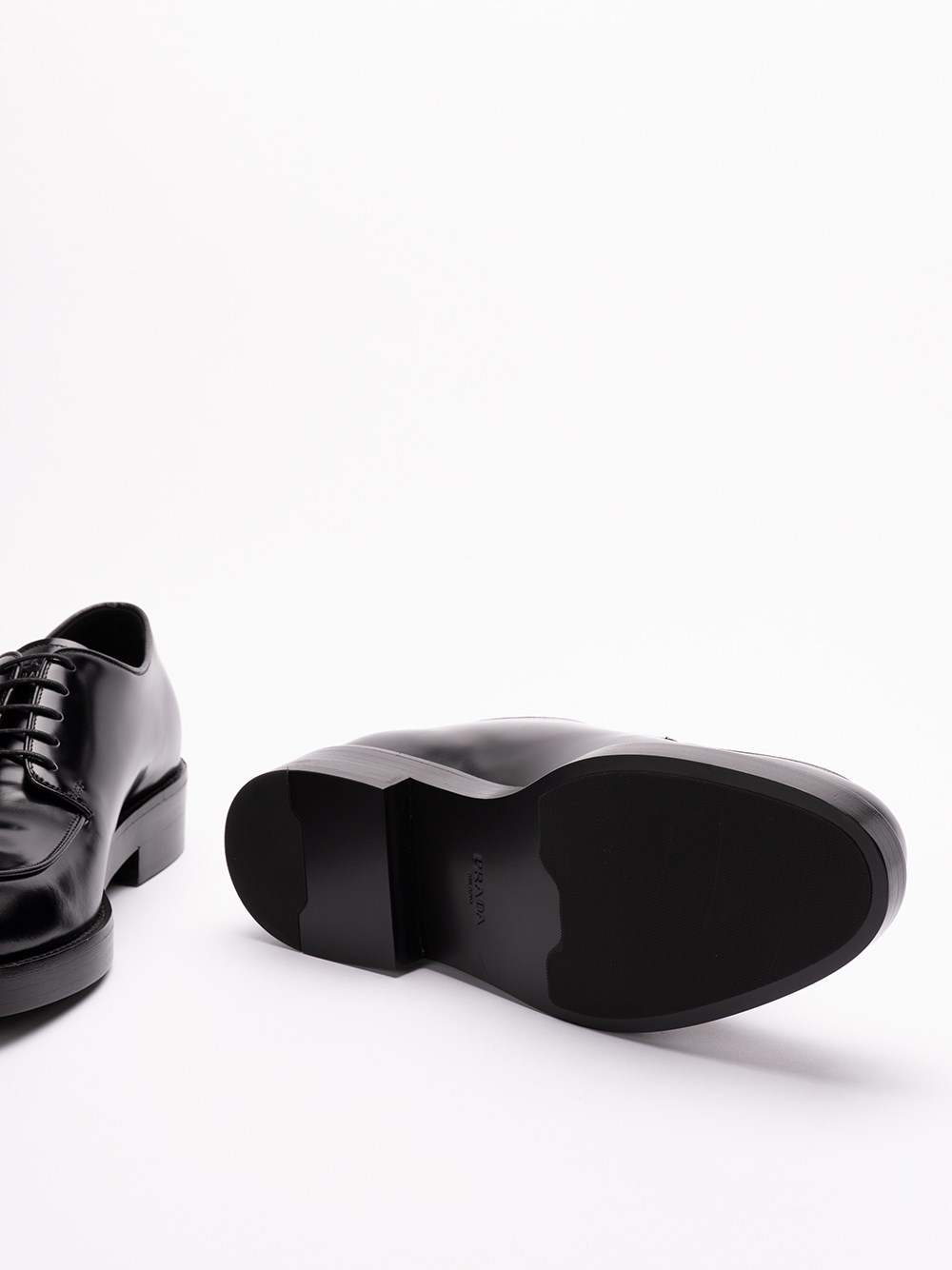 Prada Brushed Leather Derby Shoes In Vendita