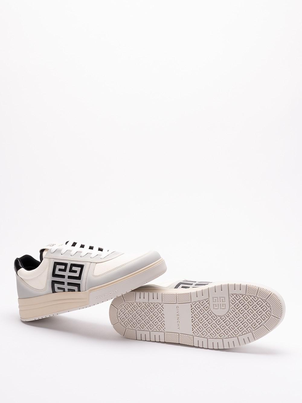 Givenchy `G4` Low-Top Sneakers Sconto