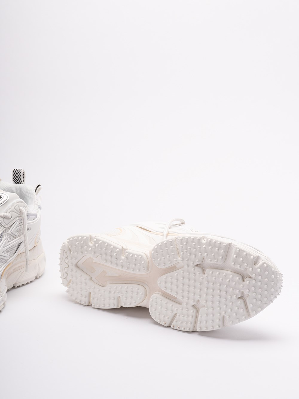 Off white `Ow Be Right Back` Sneakers Promozione
