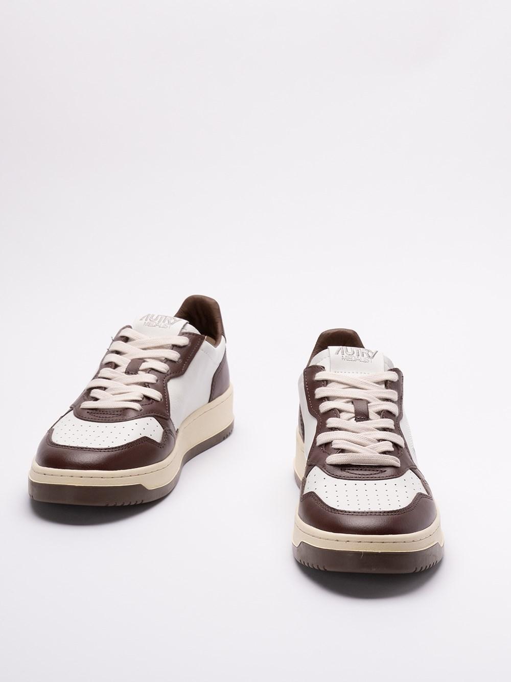 Autry `Medalist` Low-Top Sneakers 2025