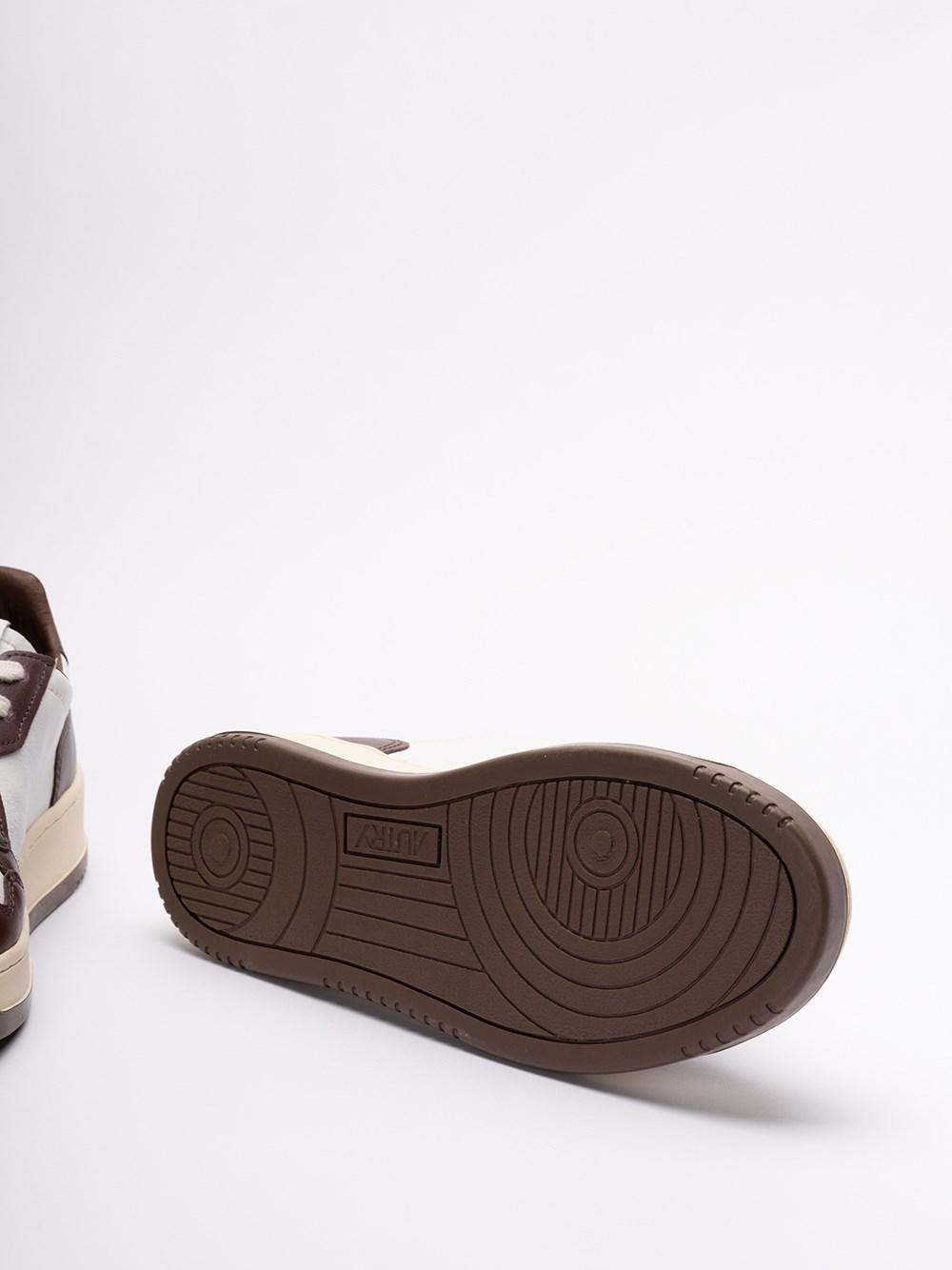 Autry `Medalist` Low-Top Sneakers 2025