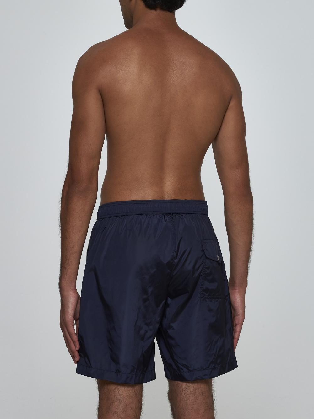 MONCLER Shorts da mare con logo Ultimo giorno