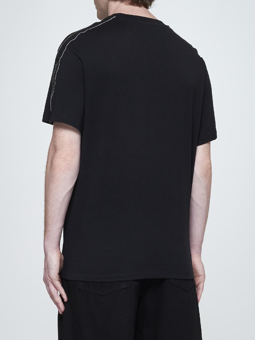 ALEXANDER MCQUEEN T-shirt in cotone con logo-tape Presa