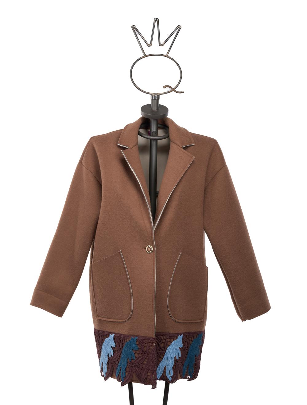 Save The Queen Cappotto corto nocciola con pizzo macramè Spedizione gratuita