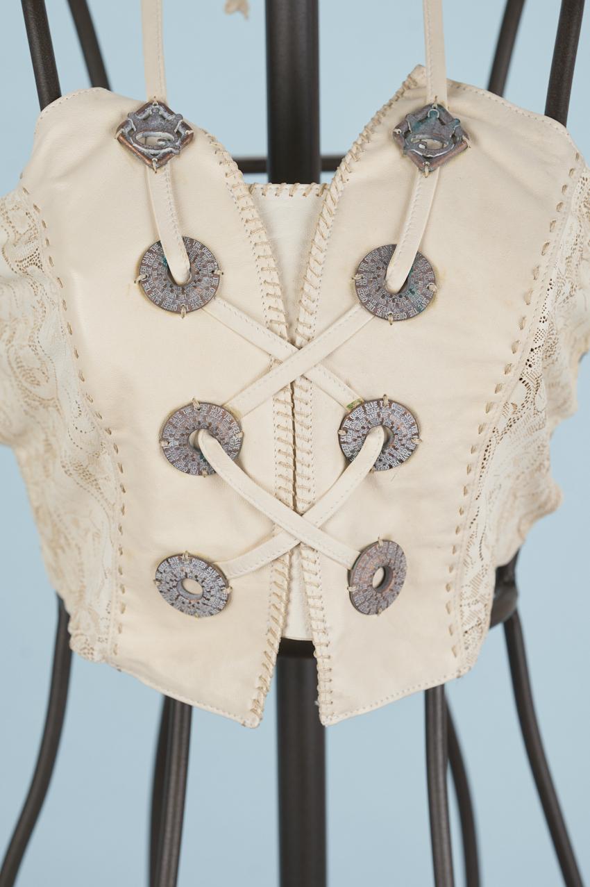 Save The Queen Gilet color avorio in vera pelle con applicazioni Offerta Anniversario