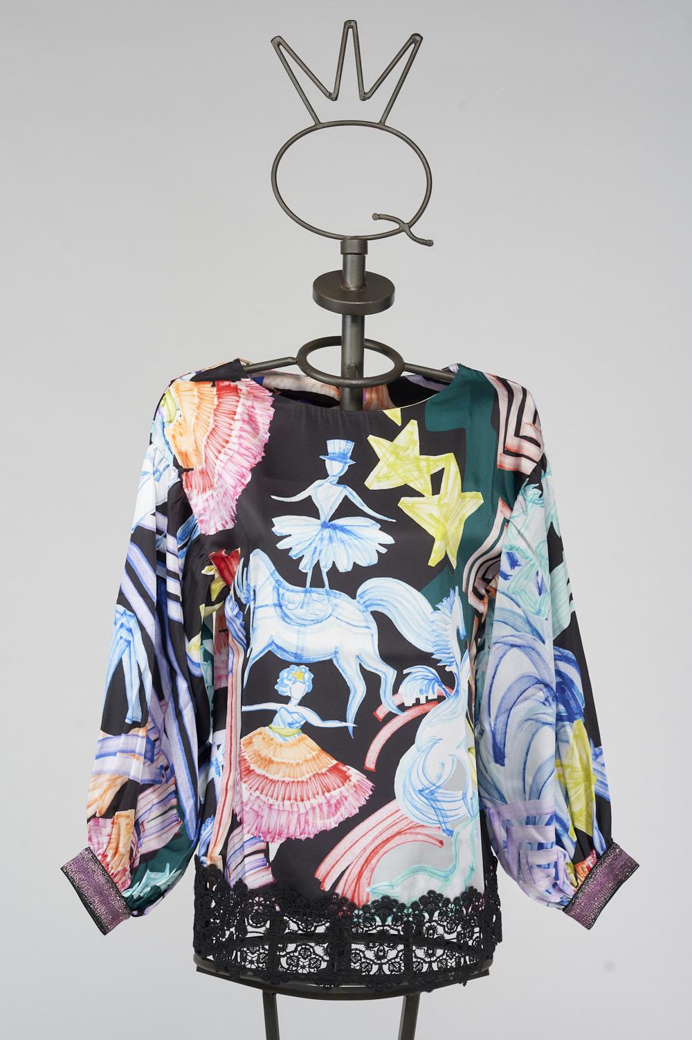 Save The Queen Blusa in raso con stampa dedicata al Circo Offerte