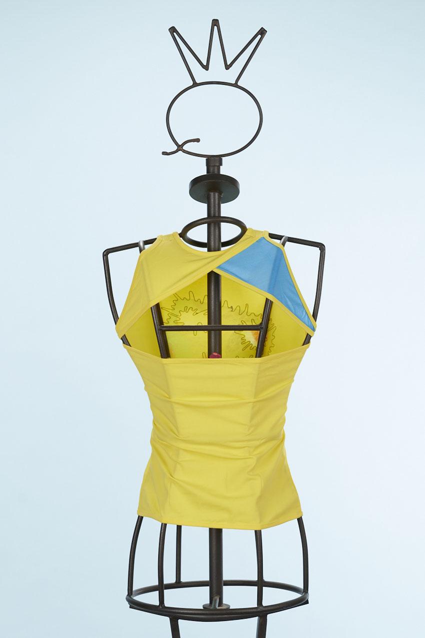 Save The Queen Top giallo 50% di sconto per tempo limitato