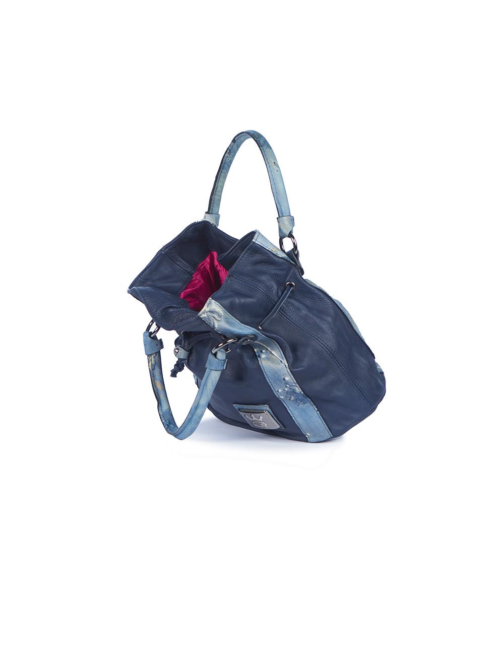 Save The Queen Borsa in pelle blu con dettagli di pelle operata Prezzo Ridotto