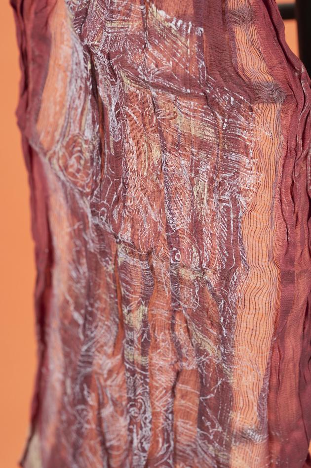 Save The Queen Foulard in lino e seta In vendita