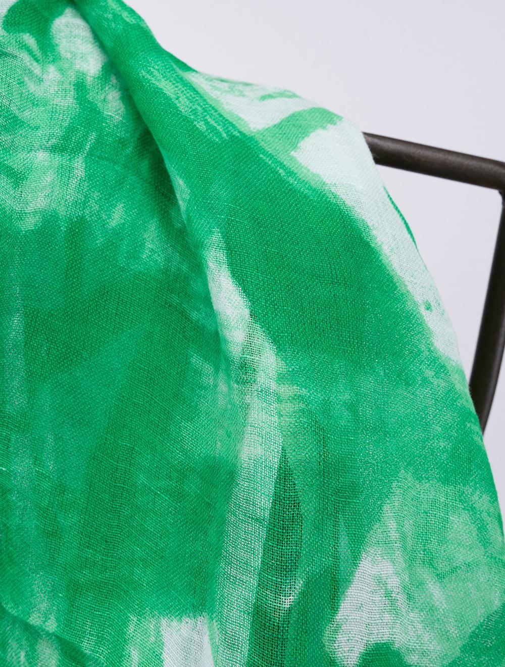Save The Queen Stola con stampa verde in lino e modal Vendita