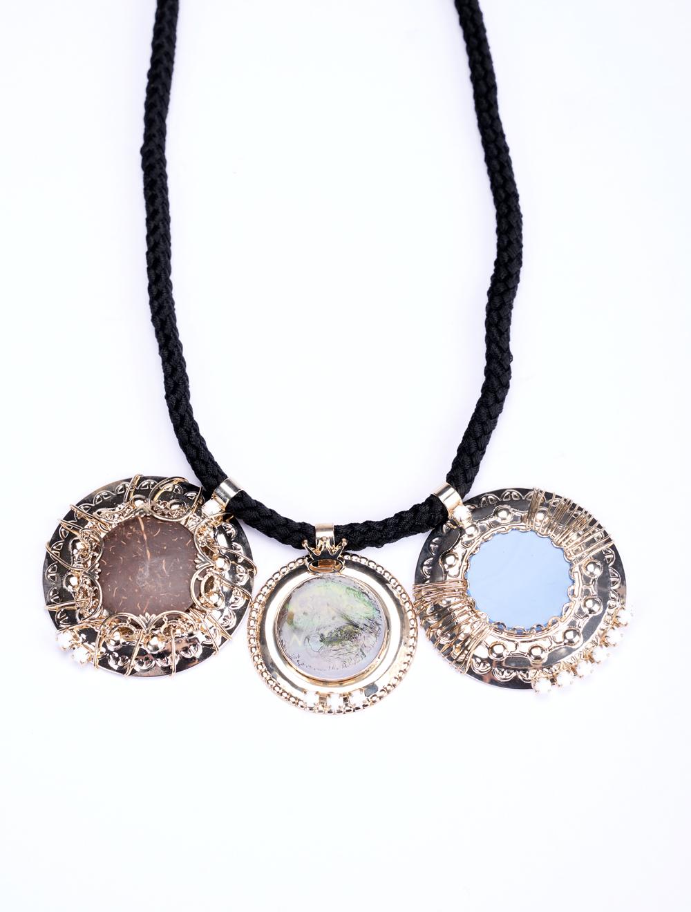 Save The Queen Collana dedicata a Napoli Acquista Ora