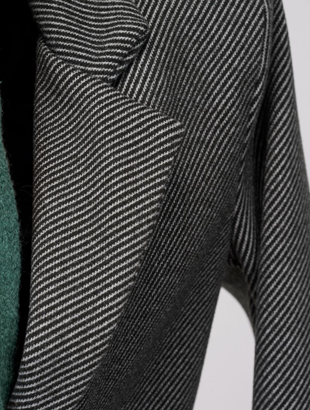 Save The Queen Cappotto corto nero spigato grigio con scaldacollo Enormi risparmi