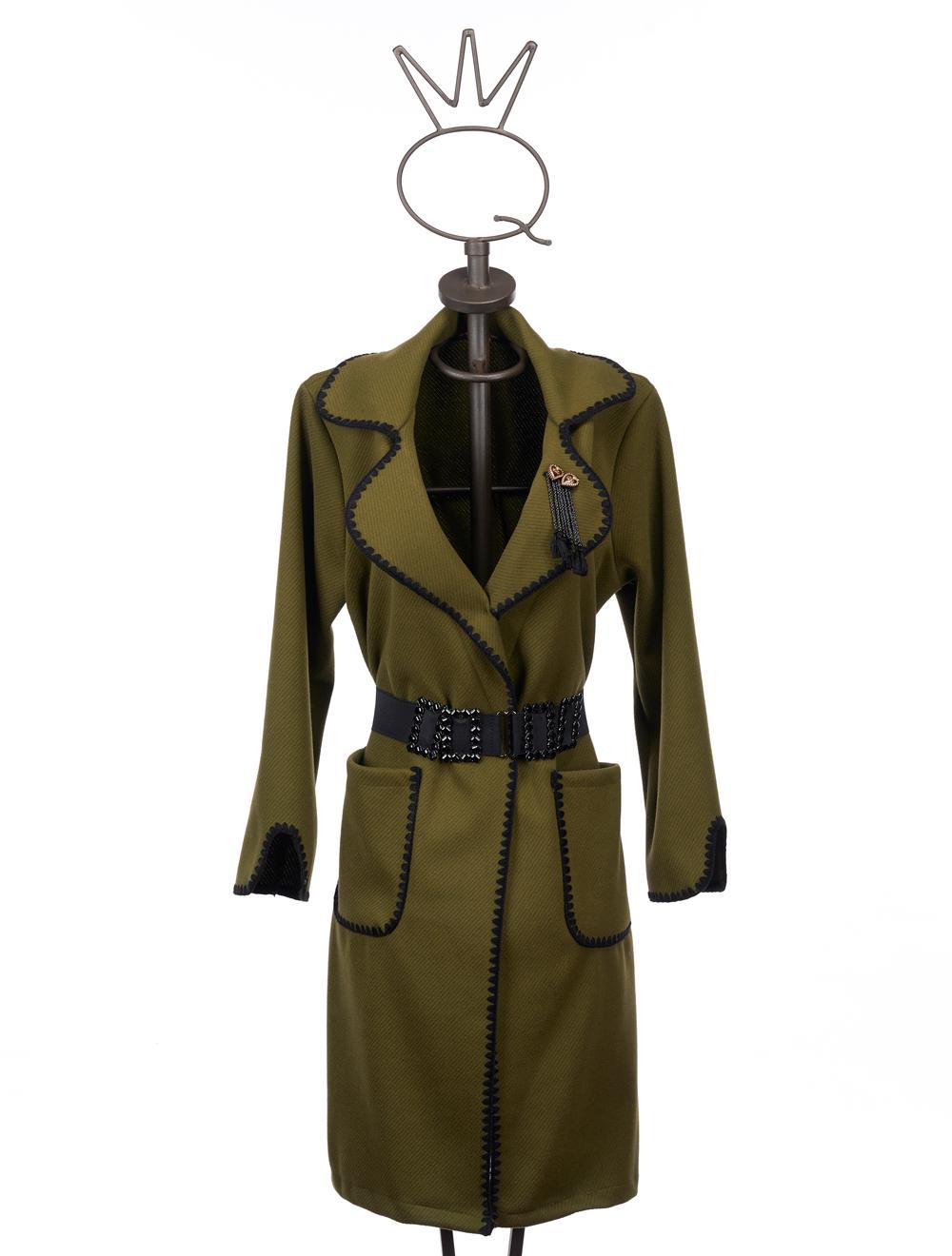 Save The Queen Cappotto verde con bordi ricamati Offerta settimanale