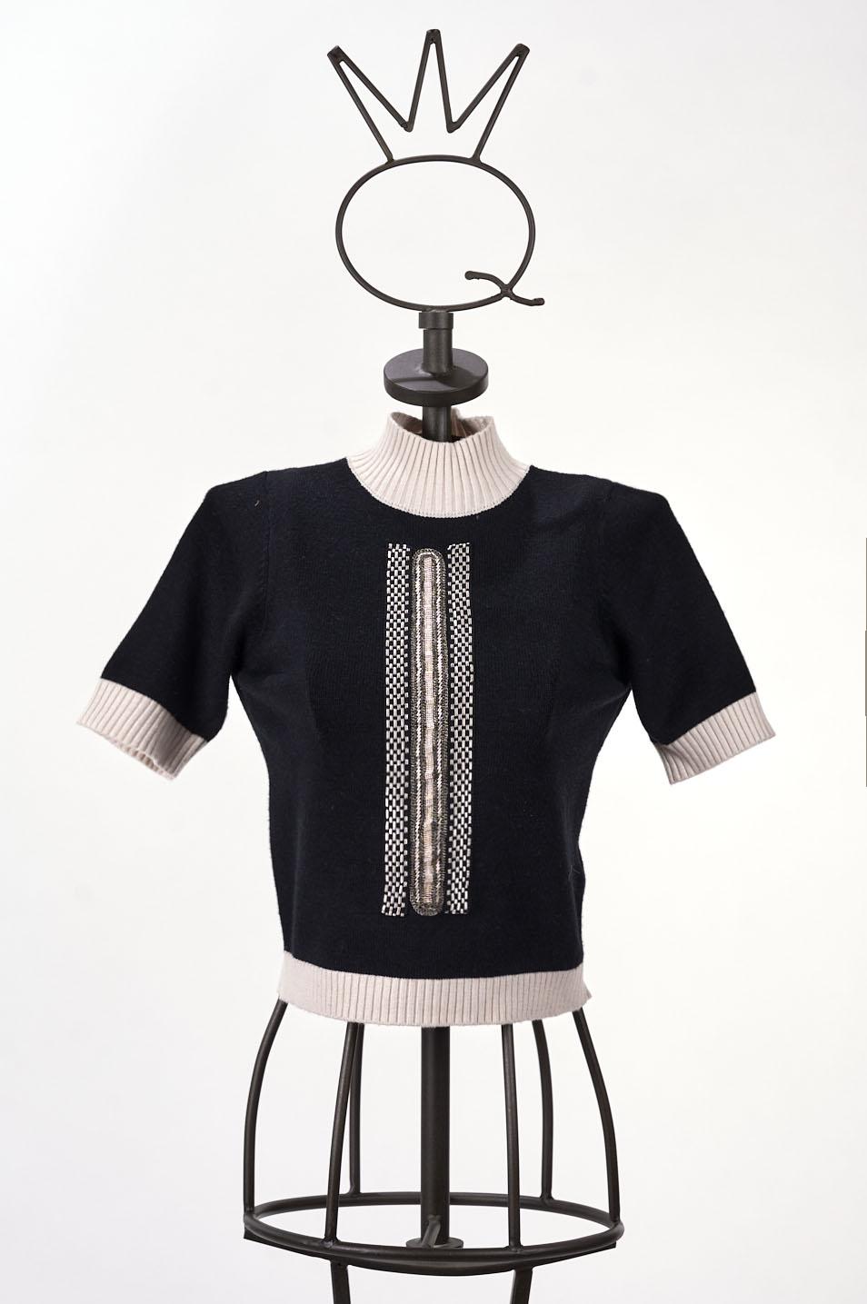 Save The Queen Maglia corta a mezze maniche Fino al 55% di sconto