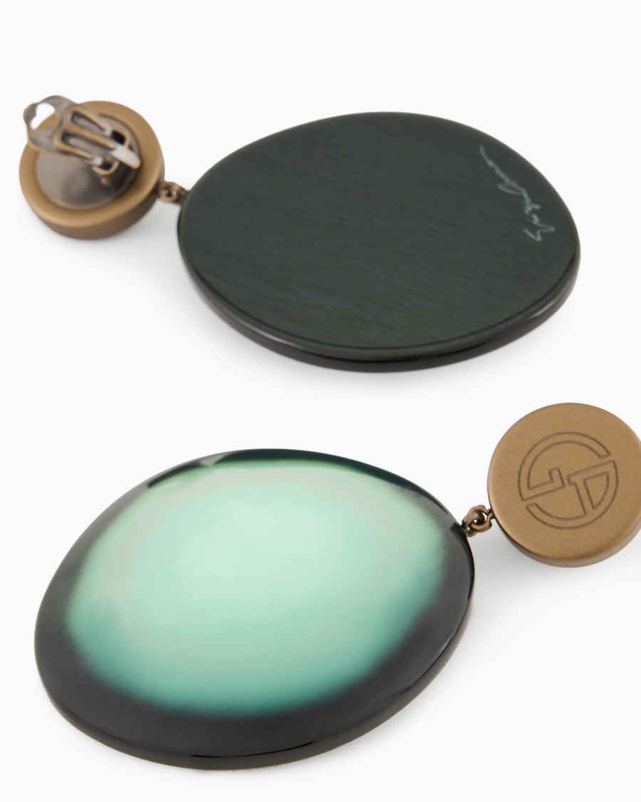The world of armani ORECCHINI A CLIP CON PENDENTE OVALE IN RESINA Promozione Limitata