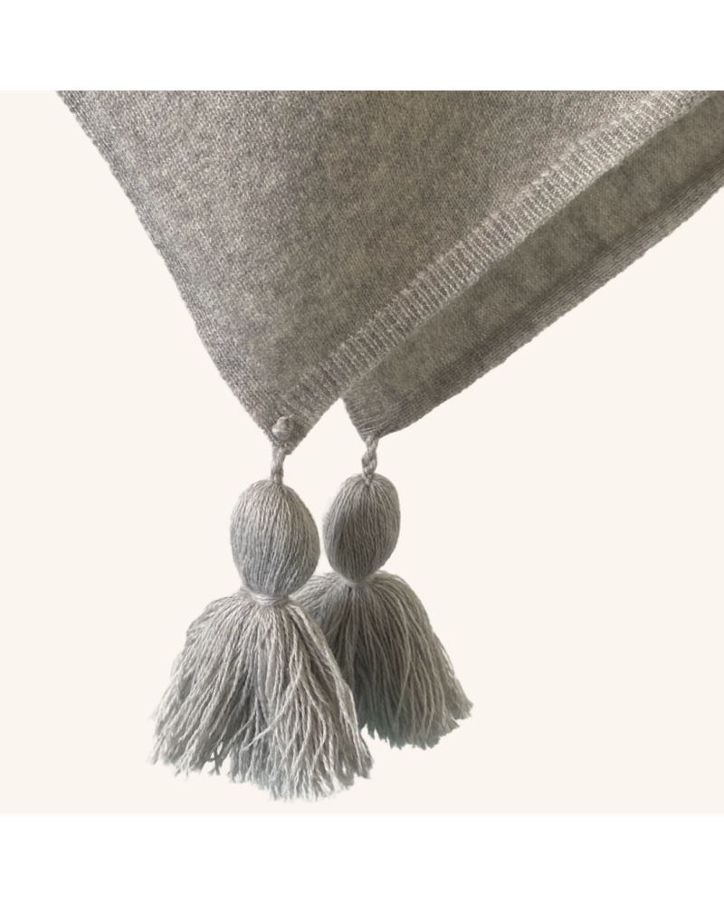 Y'am Capri Poncho Capri Cashmere merino wool and silk Vendite stagionali