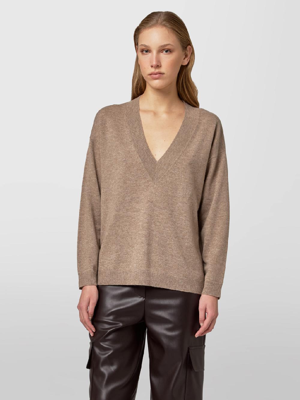 Alpha studio SCOLLO V M/L RASATO Fino al 65% di sconto